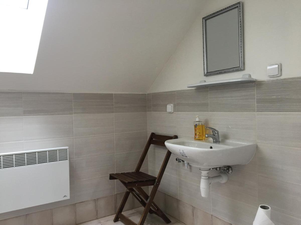 Apartman Restaurace Praha Apartment Jetrichovice  ภายนอก รูปภาพ